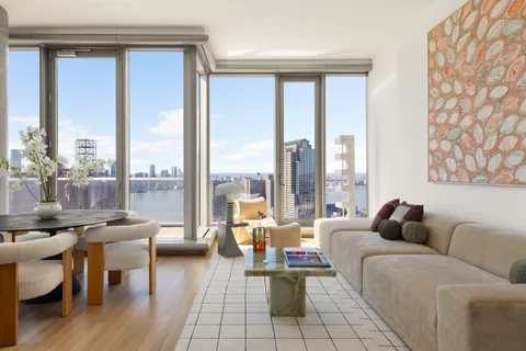 $5,300,000 | 56 Leonard Street, Unit 33AWEST | TriBeCa
