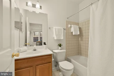 $715,000 | 4111 River Forth Drive, Fairfax, VA 22030