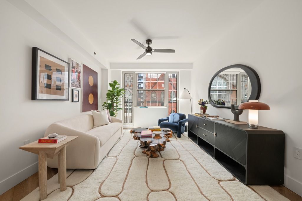 $975,000 | 163 St Nicholas Avenue, Unit 5H | Harlem