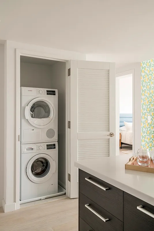 350 Clarkson Avenue, Unit 307 Brooklyn, NY 11226 - Photo 4 of 5 a utility room with dryer and washer