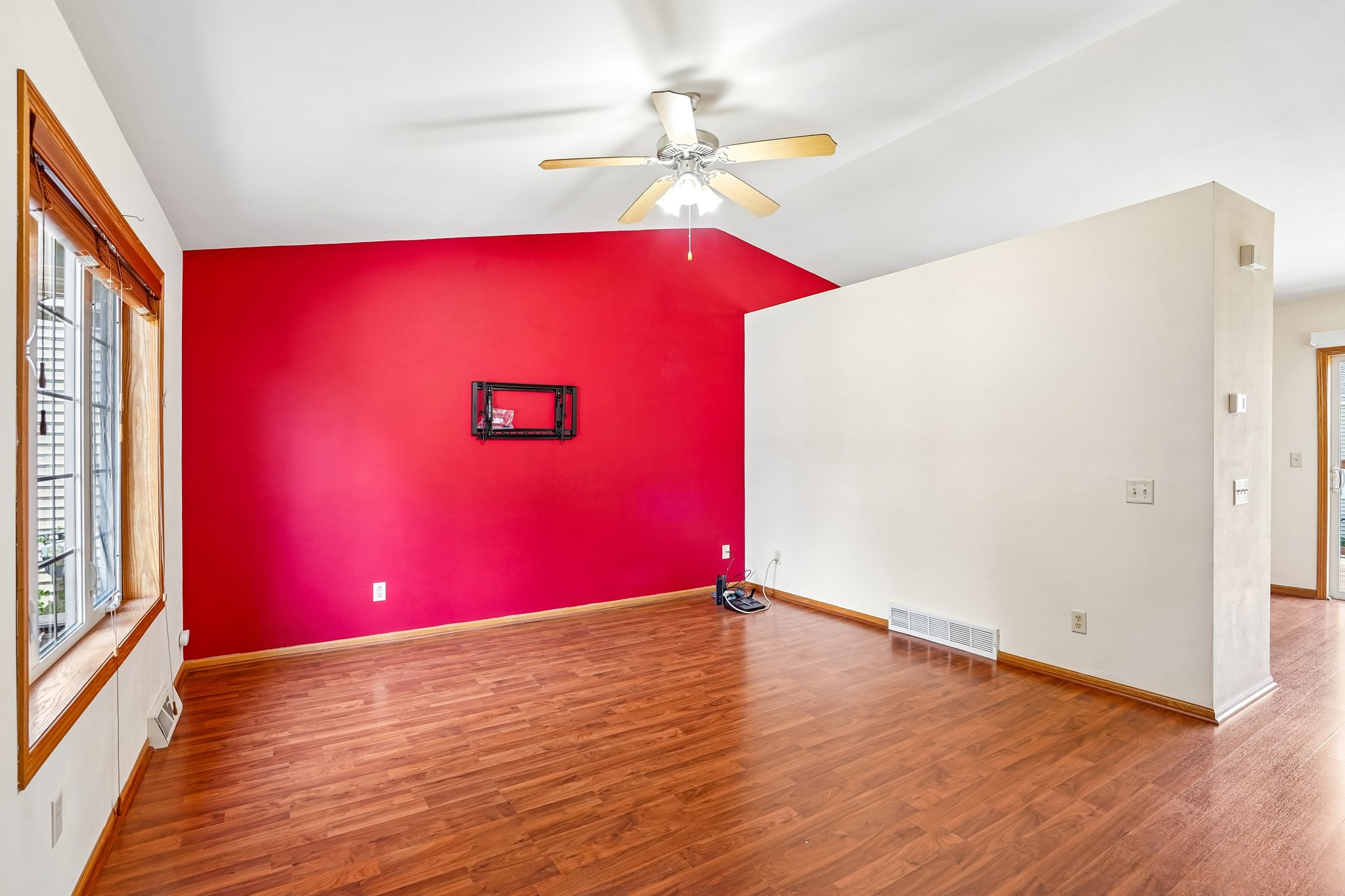 2421 Renaissance Drive Fitchburg, WI 53711 - Photo 6 of 46