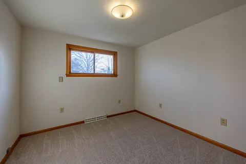 $249,999 | 407 Marion Avenue, Springdale, PA 15144