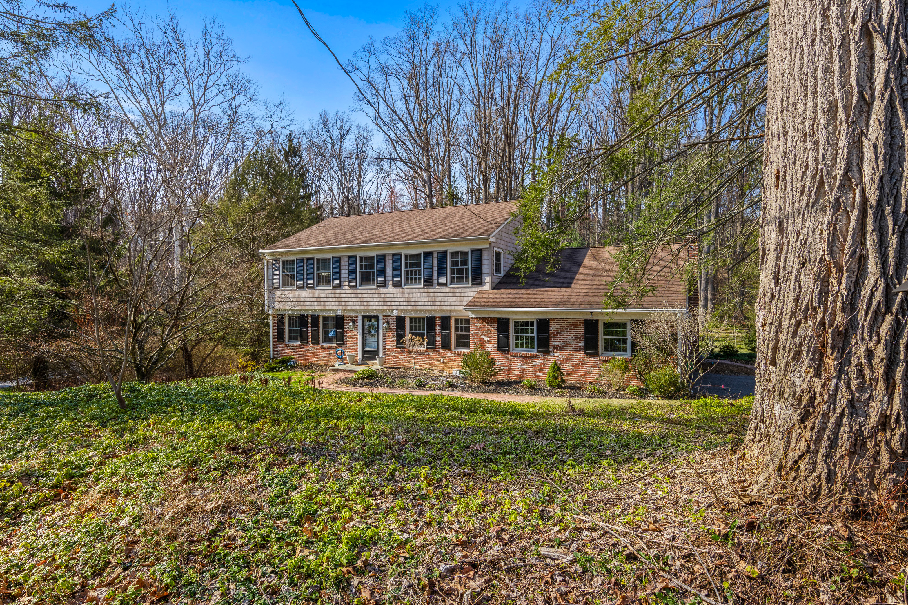 60 Chapel Hill Road Media, PA 19063 - Photo 2 of 54