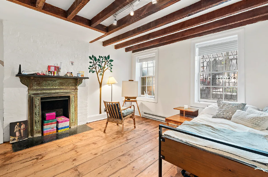 102 East 10th Street, Unit 1 Manhattan, NY 10003 - Photo 3 of 7