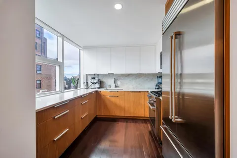 $3,195,000 | 2628 Broadway, Unit 15B | Upper West Side