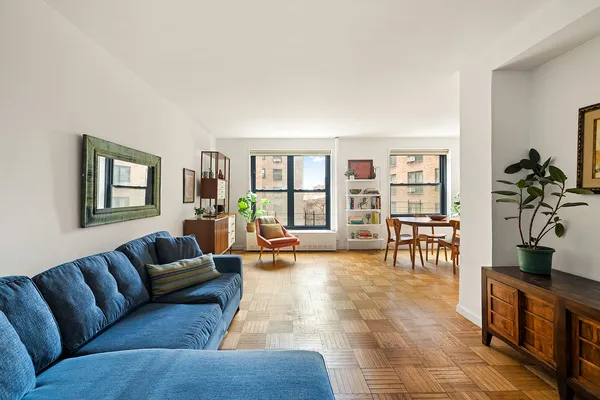$1,075,000 | 201 Clinton Avenue, Unit 6F | Clinton Hill