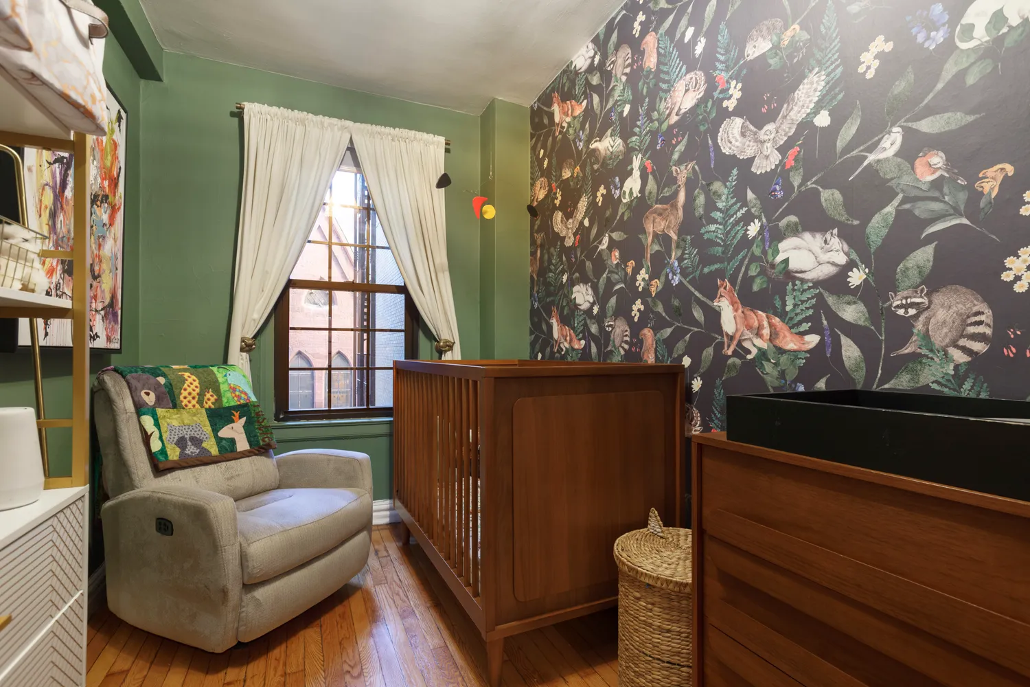 $1,300,000 | 102 East 22nd Street, Unit 4H | Gramercy