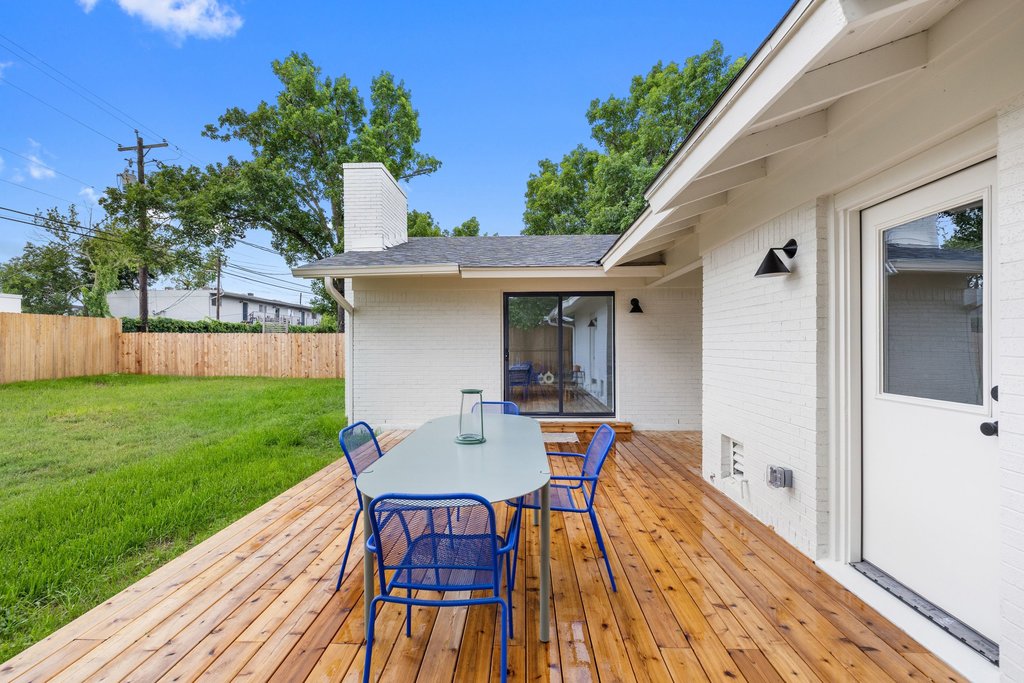 7507 Daugherty Street Austin, TX 78757 - Photo 23 of 25