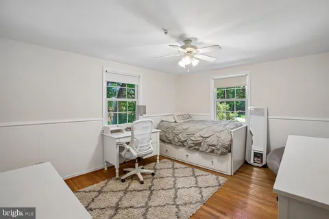 $1,250,000 | 11303 Hounds Way, North Bethesda, MD 20852