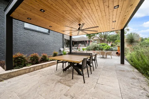 $2,600,000 | 3907 Fox Glen Drive, Irving, TX 75062