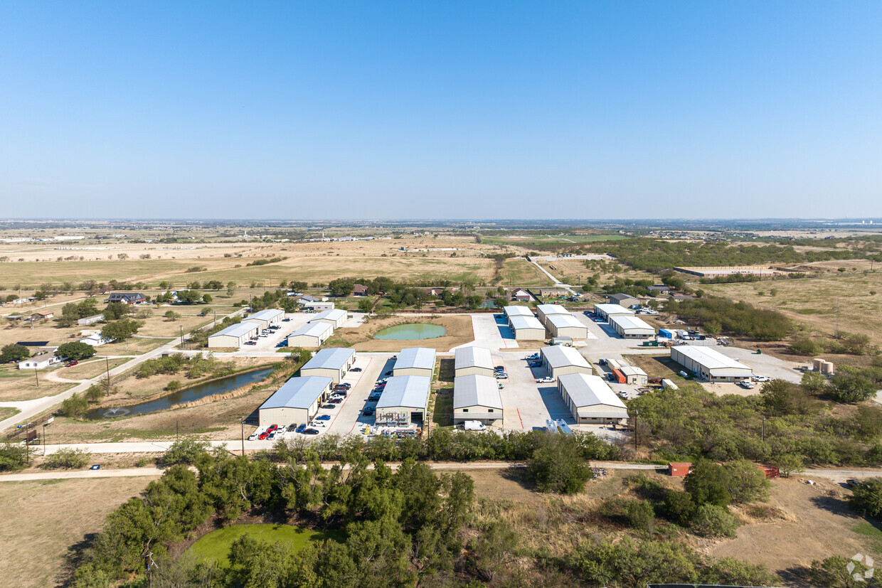 2304 Seaborn Road, Unit 200 Ponder, TX 76259 - Photo 10 of 11