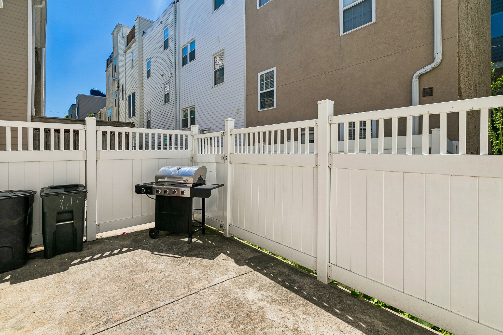 2128 Carpenter Street Philadelphia, PA 19146 - Photo 16 of 49