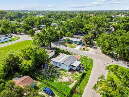 $330,000 | 1202 East Annie Street, Tampa, FL 33612
