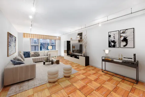 $1,695,000 | 80 East End Avenue, Unit 3HJ | Upper East Side