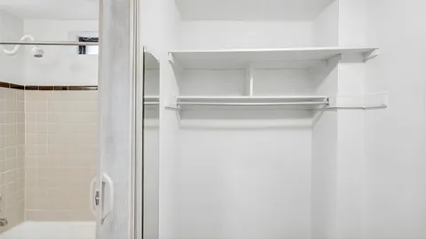 $450,000 | 150 East 27th Street, Unit 1H | Kips Bay