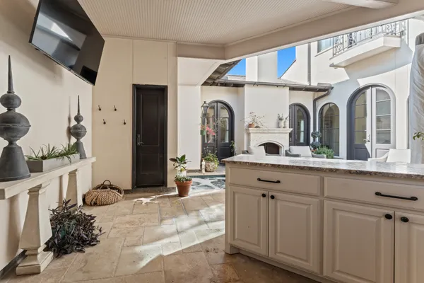 $1,250,000 | 11438 Center Court Boulevard, Baton Rouge, LA 70810