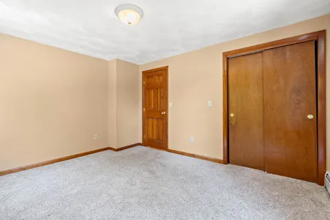 Contact Agent | 26 School Street, Byfield, MA 01922