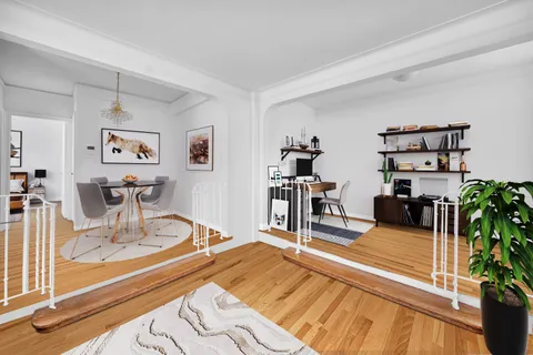 $899,000 | 29 West 65th Street, Unit 2H | Upper West Side
