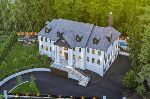 $5,295,000 | 1124 Savile Lane, McLean, VA 22101