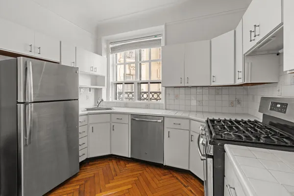 $1,200,000 | 2109 Broadway, Unit 8137 | Upper West Side