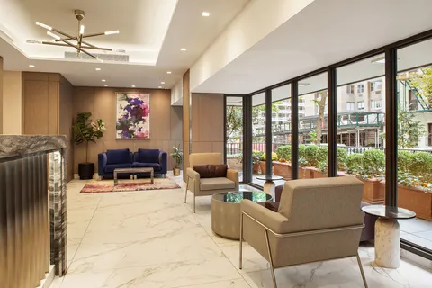 $525,000 | 235 East 87th Street, Unit 8E | Upper East Side