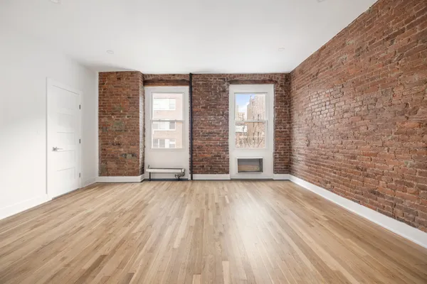 $3,300 | 151 East 20th Street, Unit 3A | Gramercy