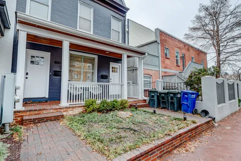 $1,600,000 | 1003 P Street Northwest, Washington, DC 20001