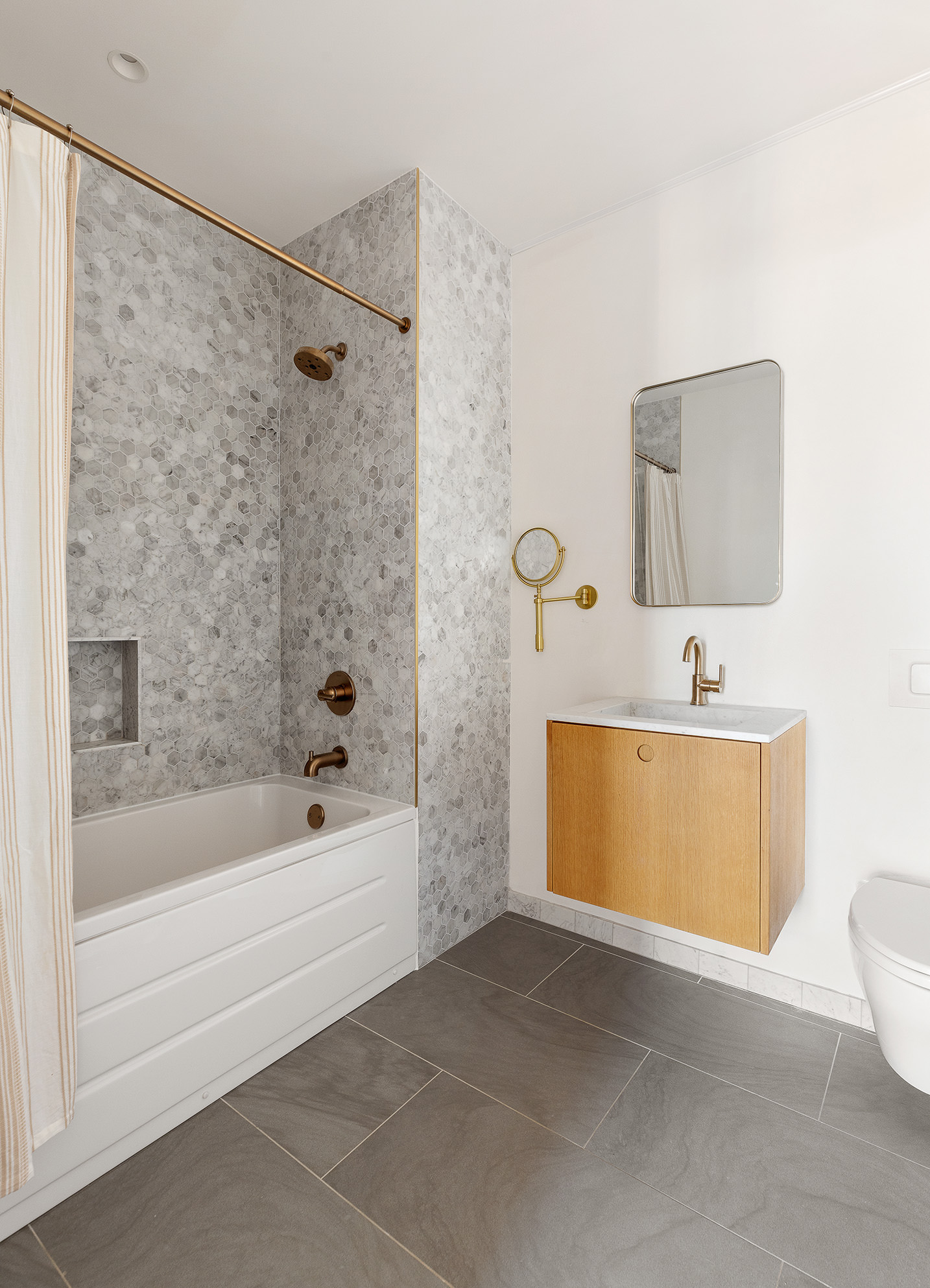 670 Union Street, Unit 4A Brooklyn, NY 11215 - Photo 15 of 23