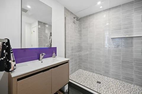 Contact Agent | 304 Quackenbos Street Northwest, Washington, DC 20011