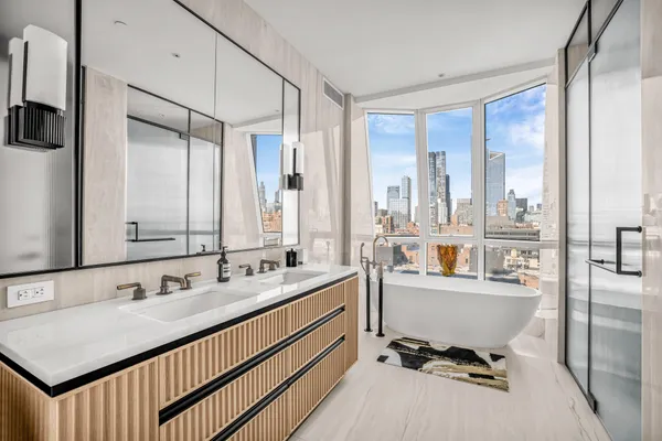 $40,000 | 515 West 18th Street, Unit 1504 | Chelsea