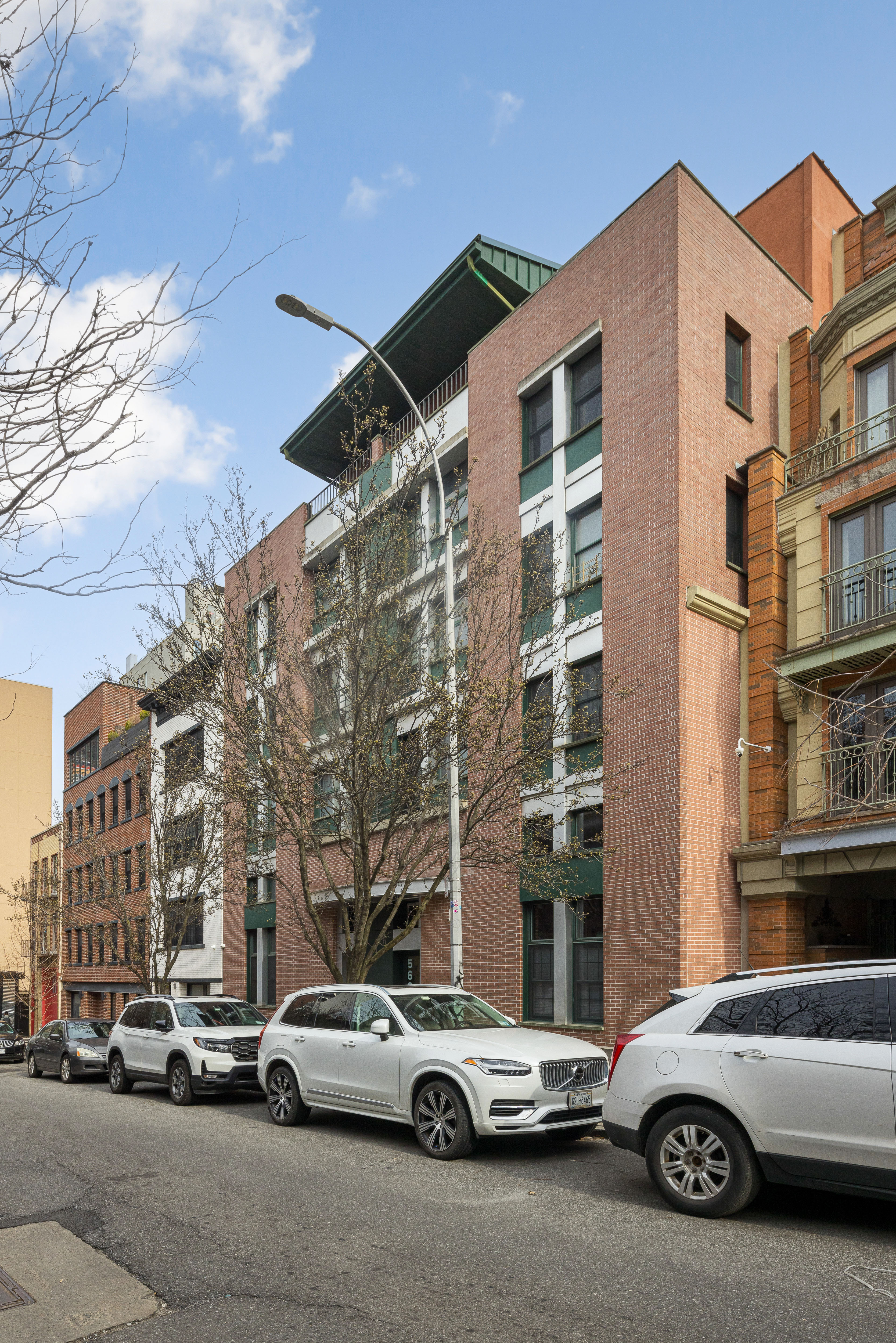 569 Carroll Street, Unit 9 Brooklyn, NY 11215 - Photo 14 of 15 a building view