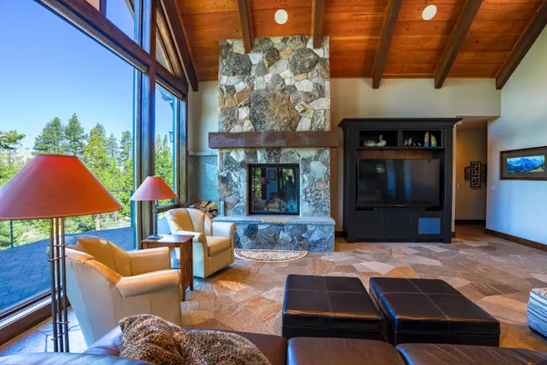 $4,998,000 | 2081 Tahoe Mountain Road, South Lake Tahoe, CA 96150