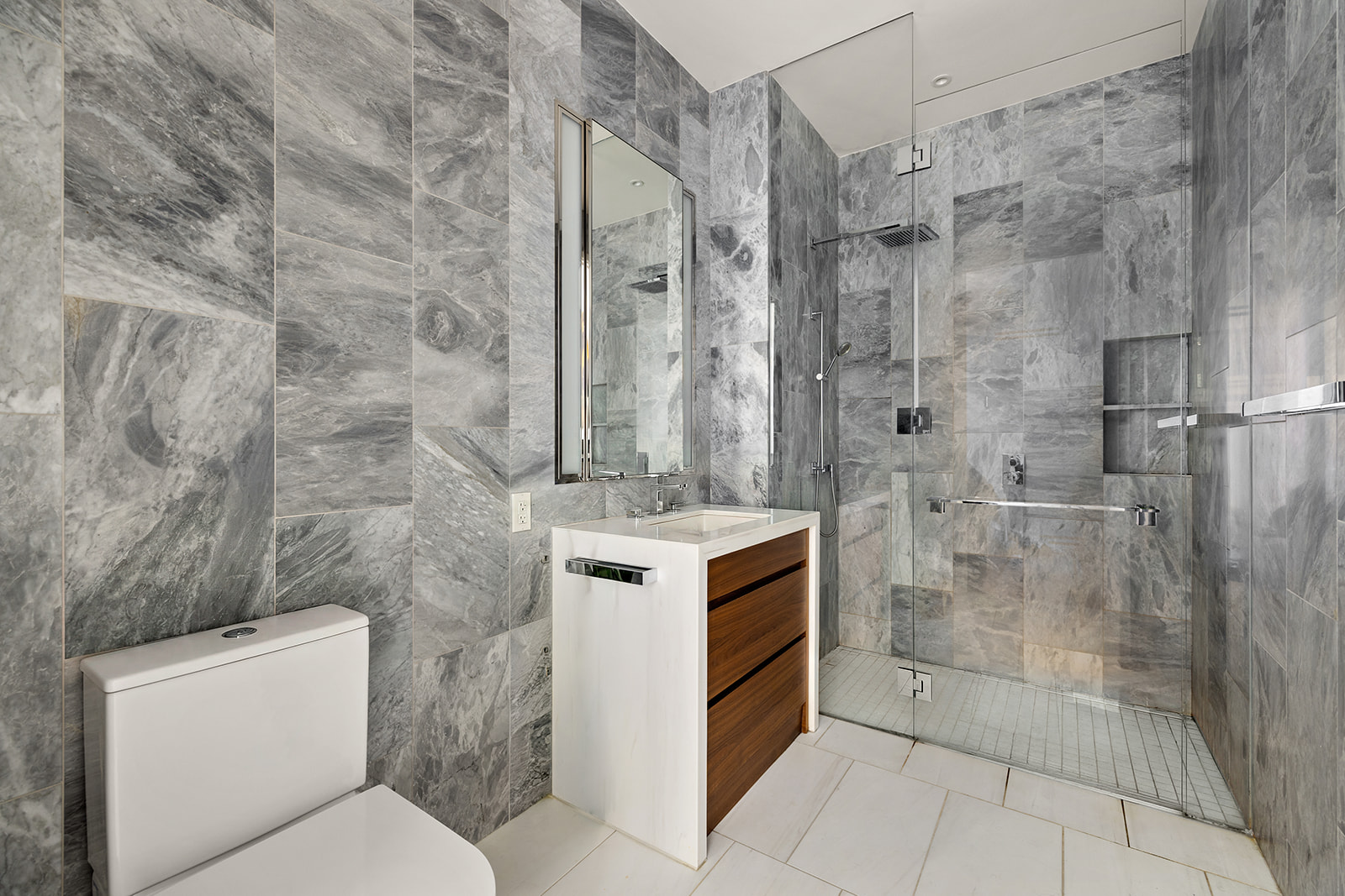 277 5th Avenue, Unit 21B Manhattan, NY 10016 - Photo 6 of 11