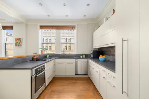 $5,795,000 | 375 West End Avenue, Unit 11CD | Upper West Side