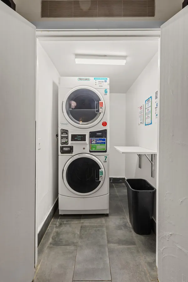 $400,000 | 211 Thompson Street, Unit 2F | Greenwich Village