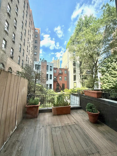 223 West 14th Street, Unit 1B Manhattan, NY 10011 - Photo 8 of 10