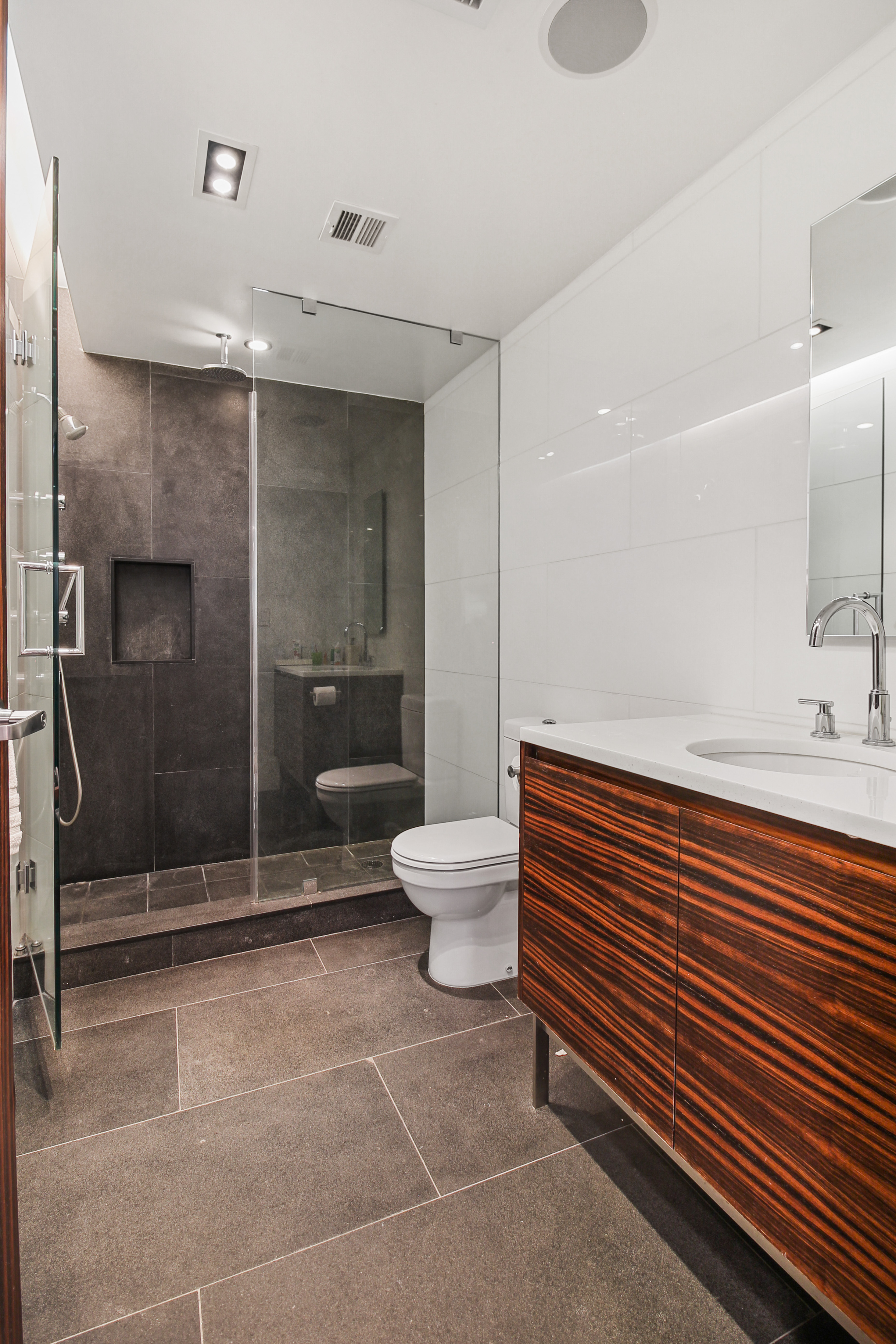 405 Broadway, Unit 4 Manhattan, NY 10013 - Photo 13 of 18