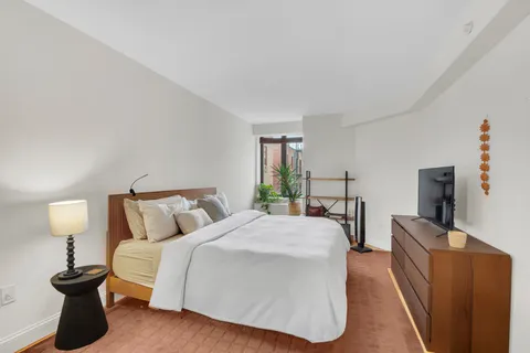 $1,200,000 | 380 Lenox Avenue, Unit 3J | Central Harlem