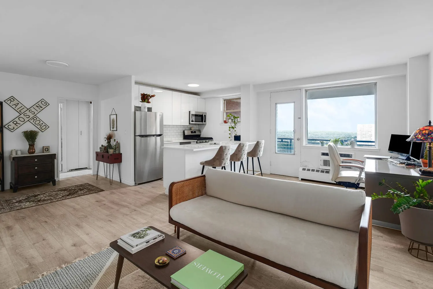 $325,000 | 5800 Arlington Avenue, Unit 17D | North Riverdale