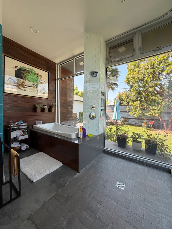 $2,225,000 | 2817 Virginia Avenue, Santa Monica, CA 90404