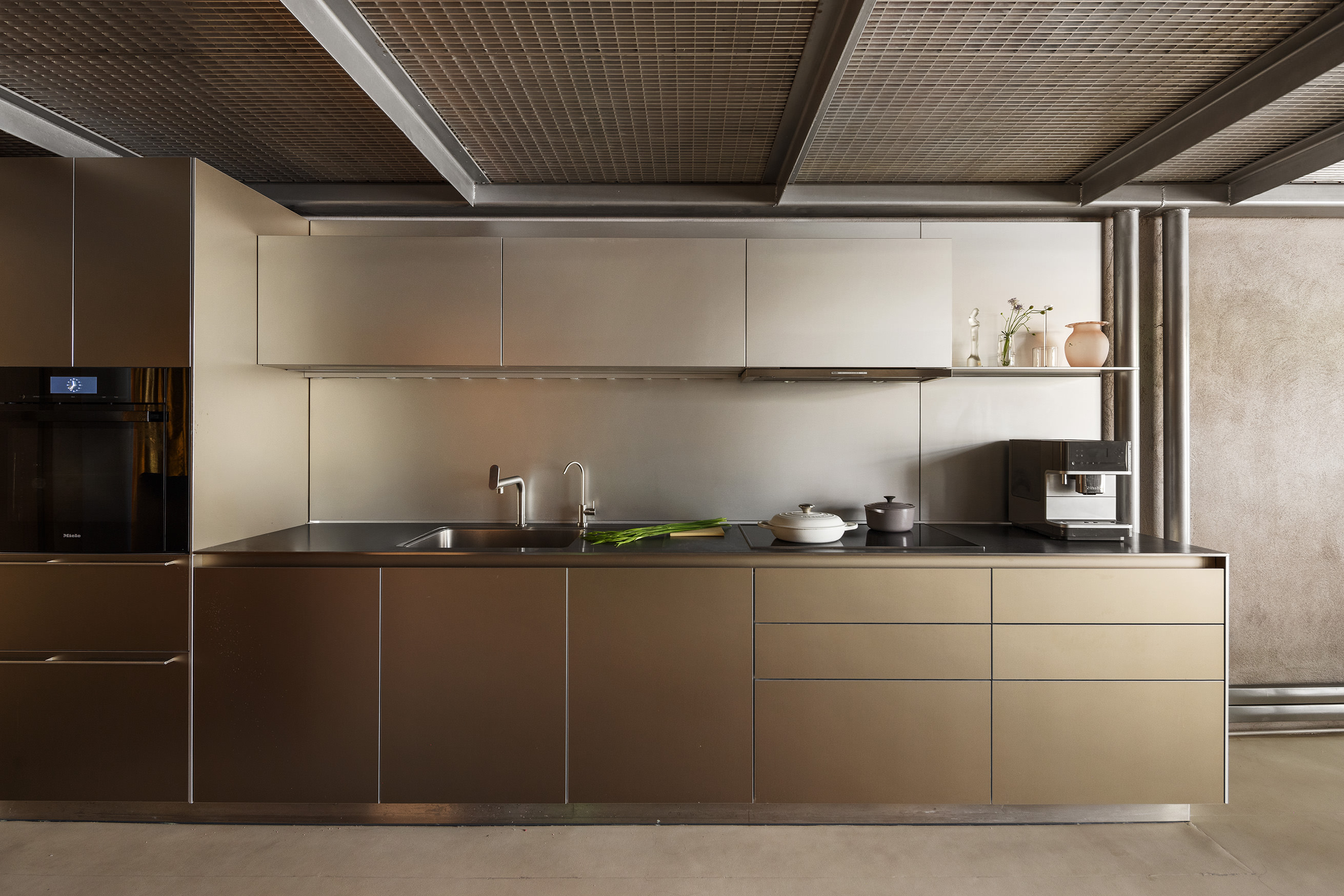 529 West 42nd Street, Unit 1A Manhattan, NY 10036 - Photo 3 of 14 Gallery Image 3
