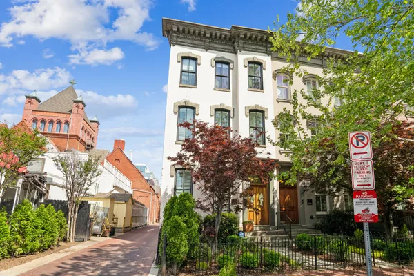 $9,500 | 1343 Q Street Northwest, Unit B, Washington, DC 20009