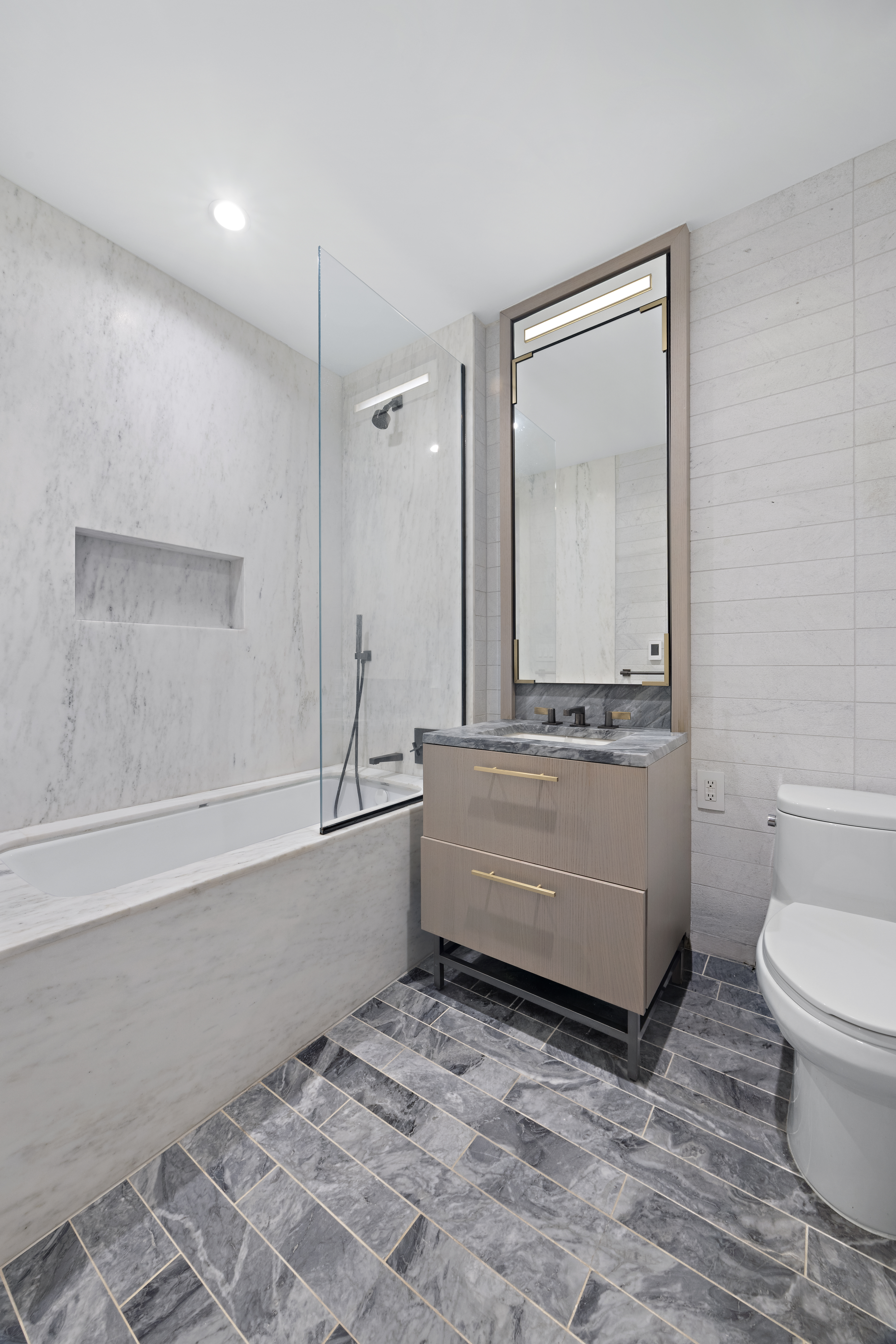91 Leonard Street, Unit 5D Manhattan, NY 10013 - Photo 6 of 13