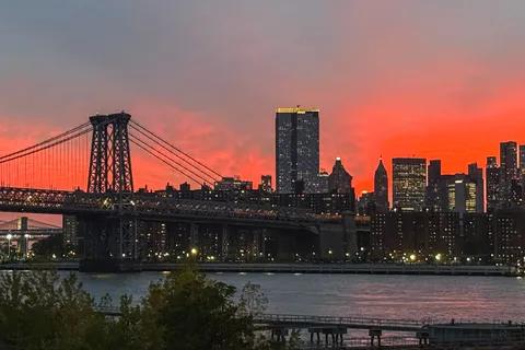 $1,999,000 | 184 Kent Avenue, Unit B305 | Williamsburg