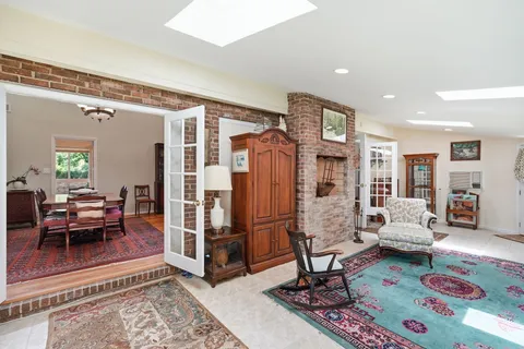 $1,295,000 | 9820 Conestoga Way, Potomac, MD 20854