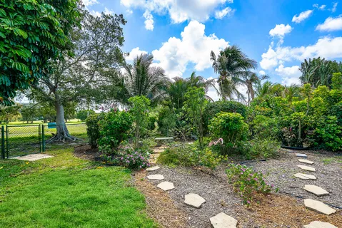 $1,549,000 | 6000 Northwest 4th Avenue, Boca Raton, FL 33487