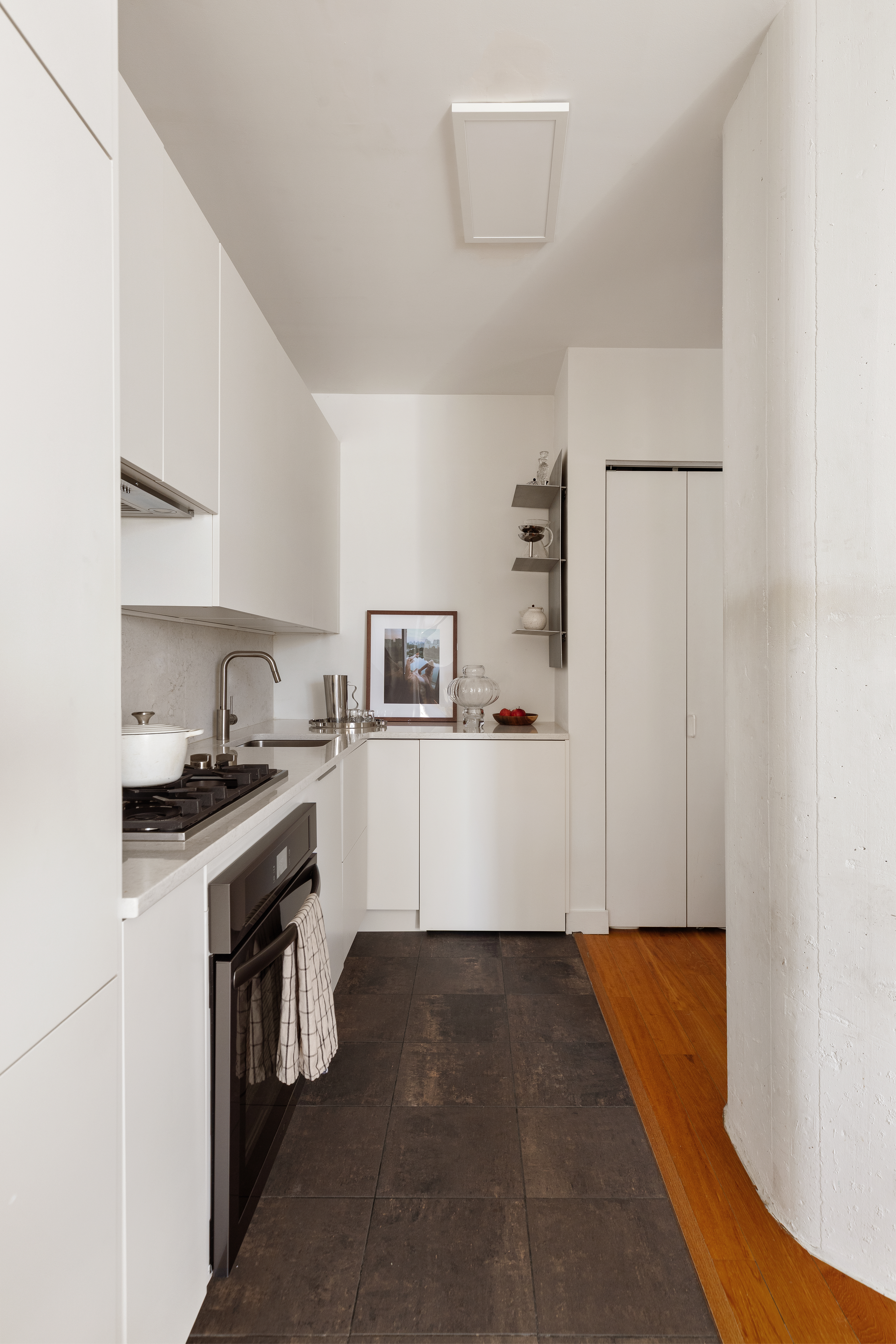 184 Kent Avenue, Unit B106 Brooklyn, NY 11249 - Photo 3 of 17