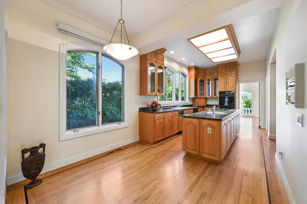 $4,195,000 | 17 Heron Drive, Mill Valley, CA 94941