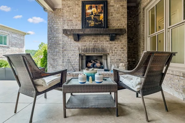 $2,100,000 | 1040 Falling Leaf Circle, Brentwood, TN 37027