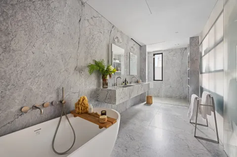 $15,400,000 | 455 West 19th Street, Unit PH2 | Chelsea